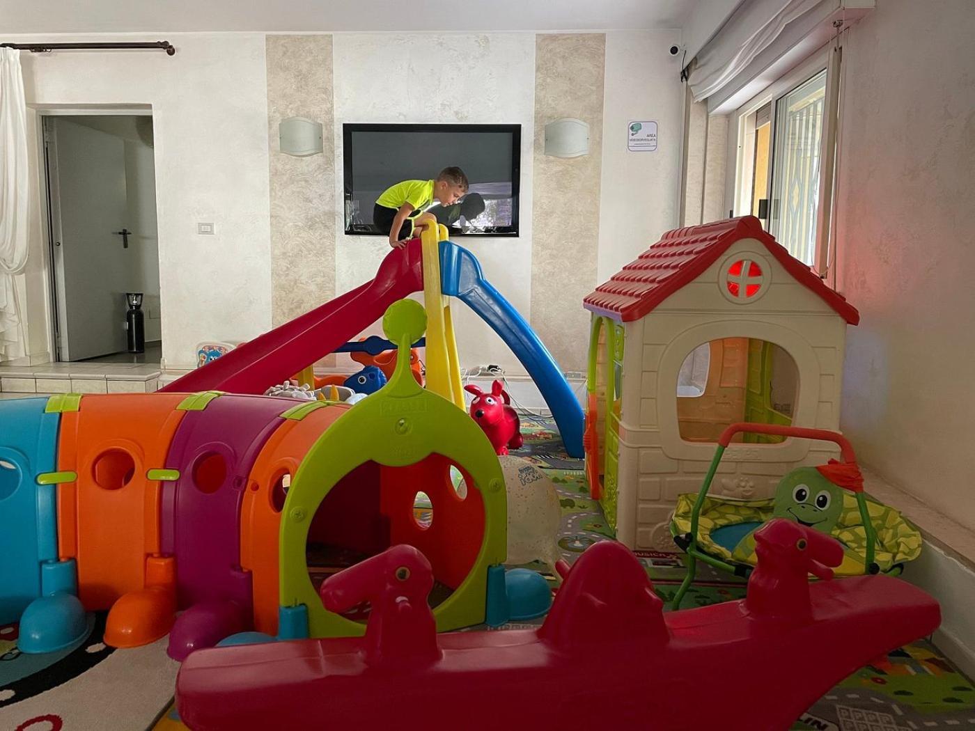 Hotel Nordic بيلاريا-إيجيا مارينا المظهر الخارجي الصورة