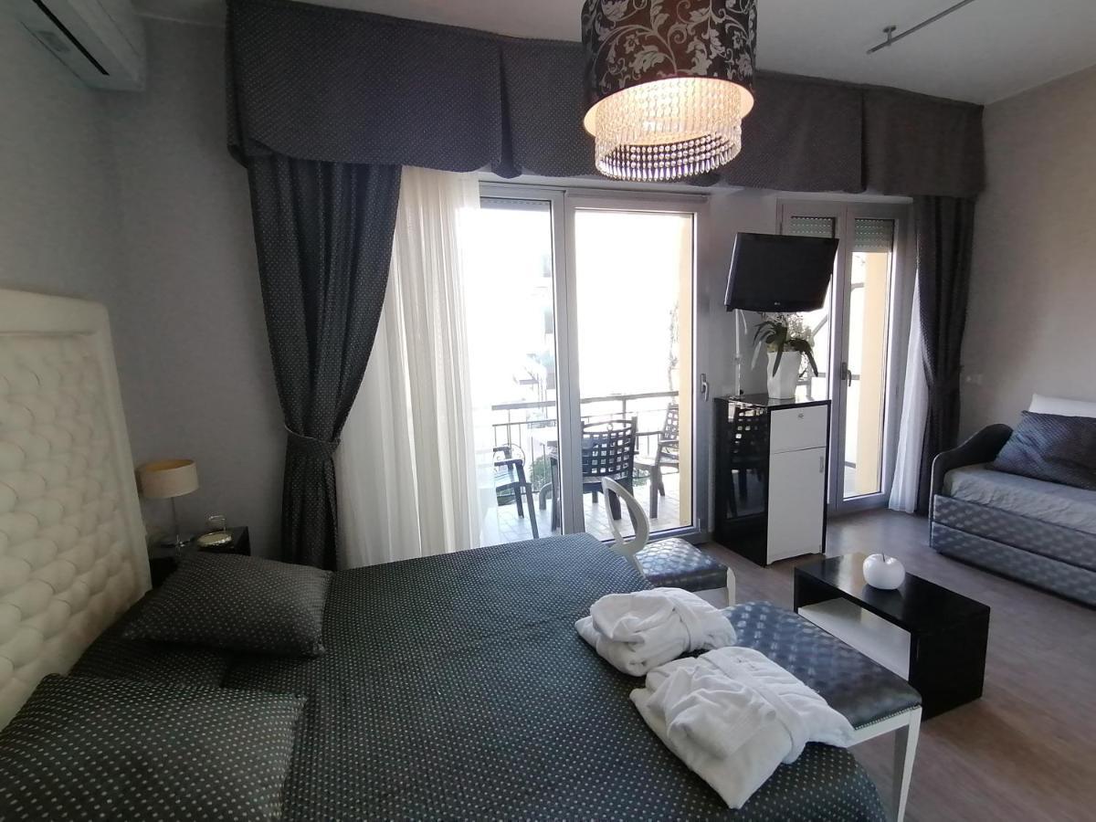 Hotel Nordic بيلاريا-إيجيا مارينا المظهر الخارجي الصورة