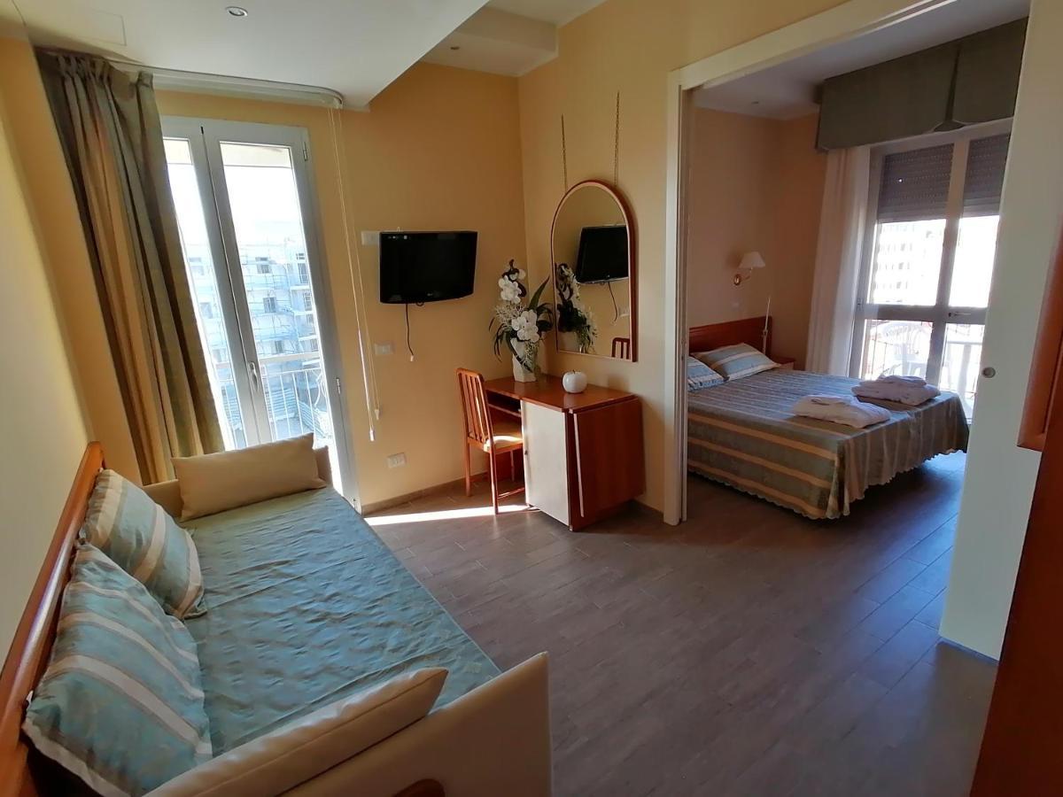 Hotel Nordic بيلاريا-إيجيا مارينا المظهر الخارجي الصورة