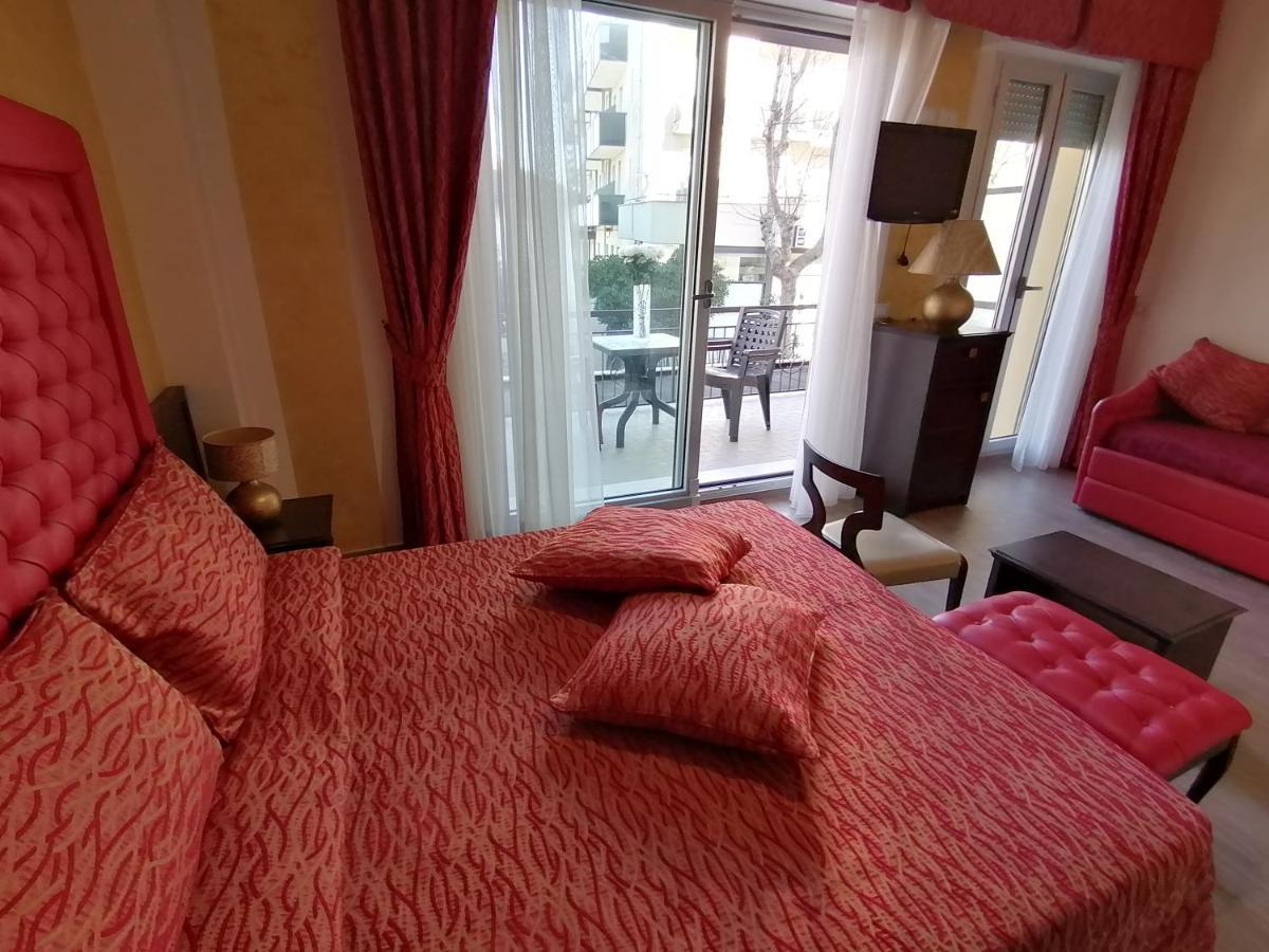 Hotel Nordic بيلاريا-إيجيا مارينا المظهر الخارجي الصورة