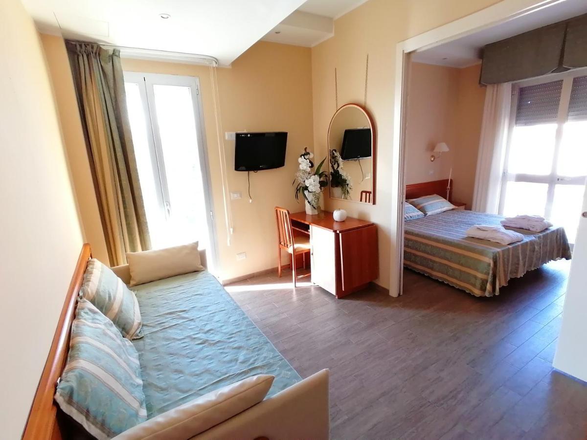 Hotel Nordic بيلاريا-إيجيا مارينا المظهر الخارجي الصورة