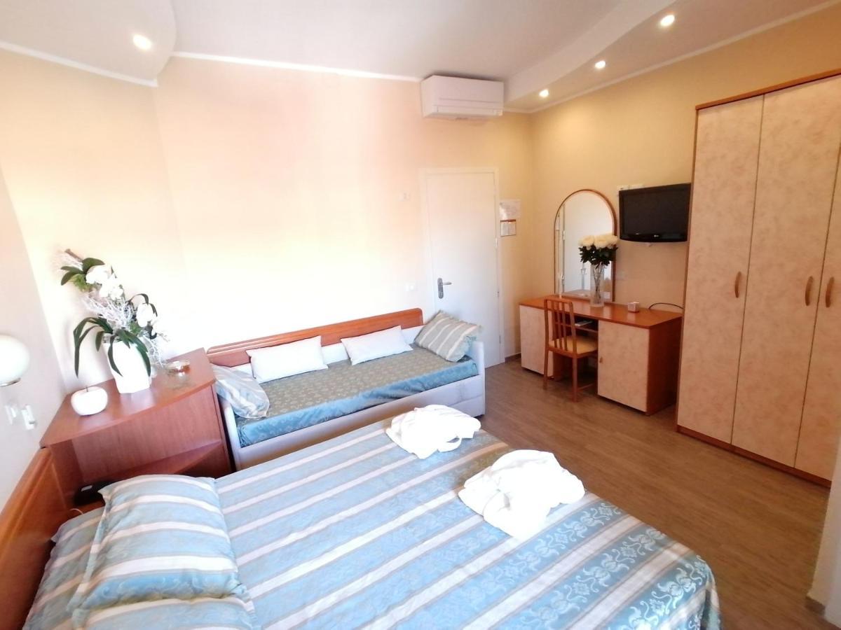 Hotel Nordic بيلاريا-إيجيا مارينا المظهر الخارجي الصورة