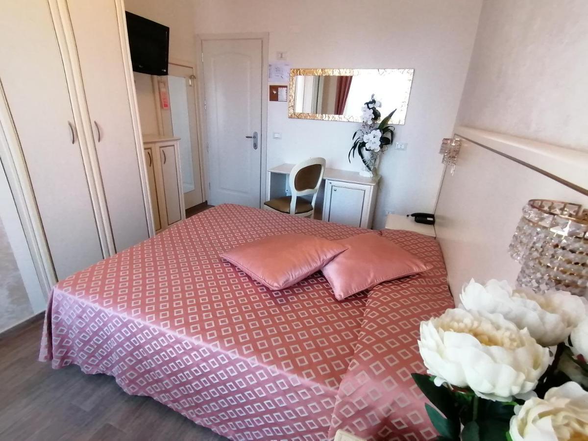 Hotel Nordic بيلاريا-إيجيا مارينا المظهر الخارجي الصورة